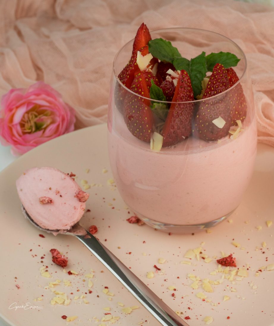 Eper mousse