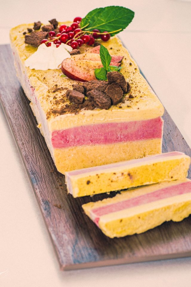 Gyümölcsös parfétorta